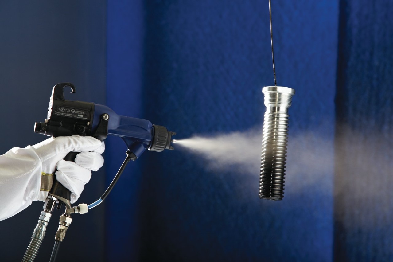 Electrostatic paint outlet sprayer